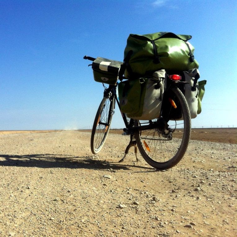 #RadioActivo Hablamos con Tomás Pulenta, el argentino que está viajando por el mundo en bicicleta#RadioActivo Hablamos con Tomás Pulenta, el argentino que está viajando por el mundo en bicicleta